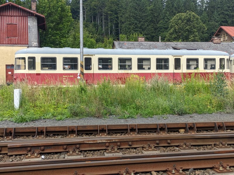 29-29 328-3
