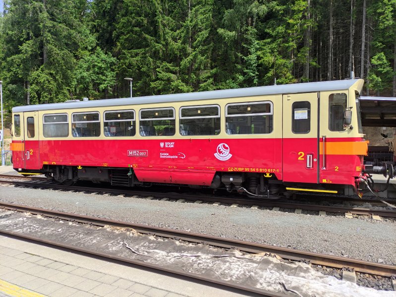 810 617-3