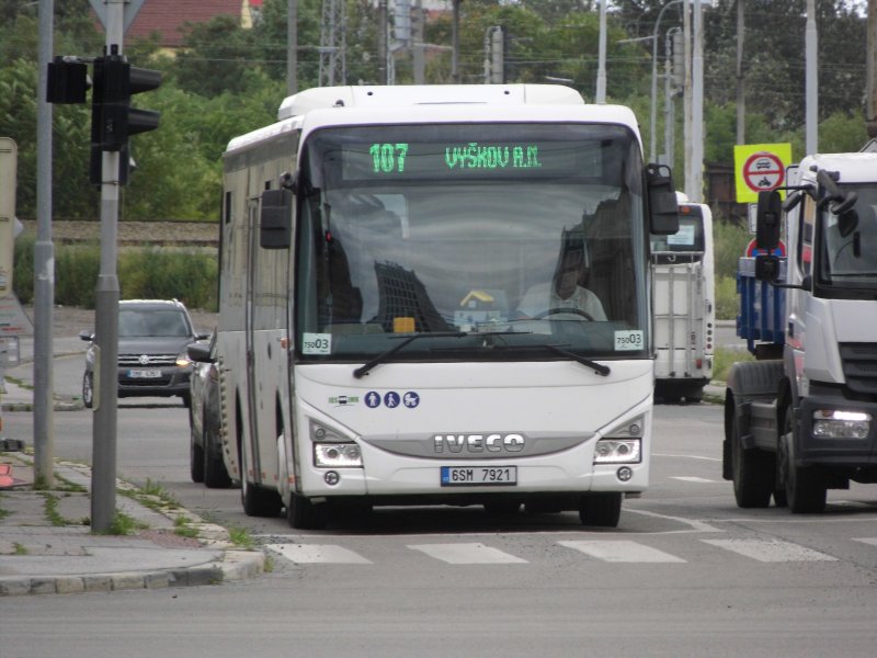 Dříve předváděcí vůz, od 4. měsíce tohoto roku, provozní oblast Vyškov.
