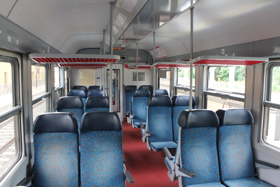 843 015-9