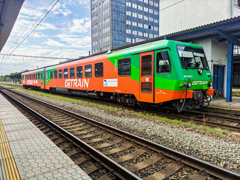 845 405-0