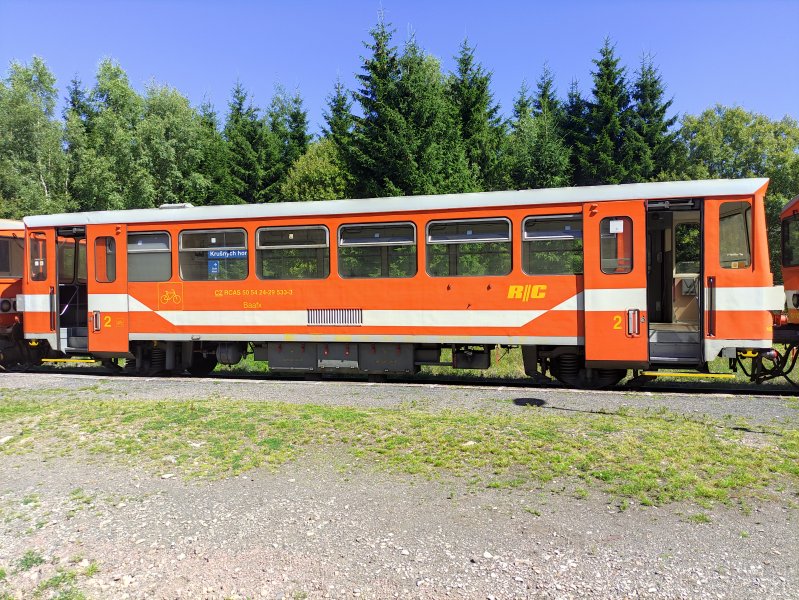 24-29 533-3