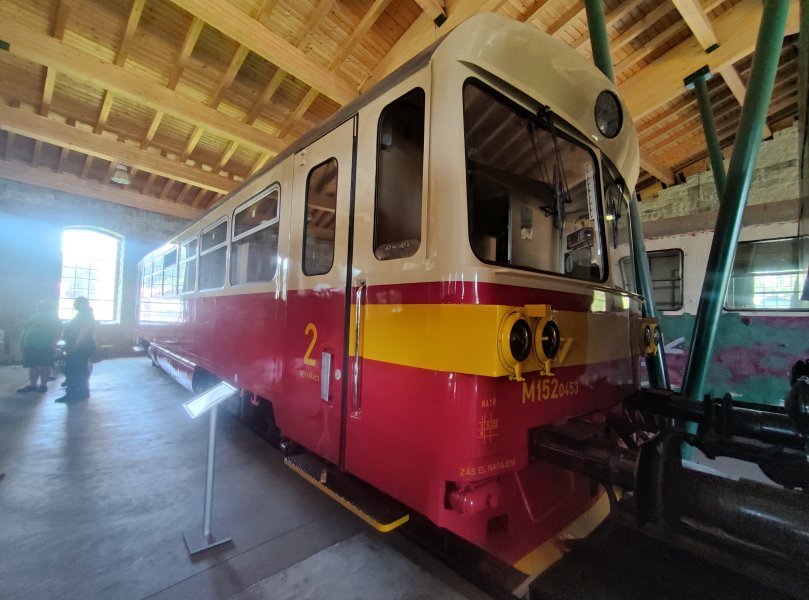 810 453-5