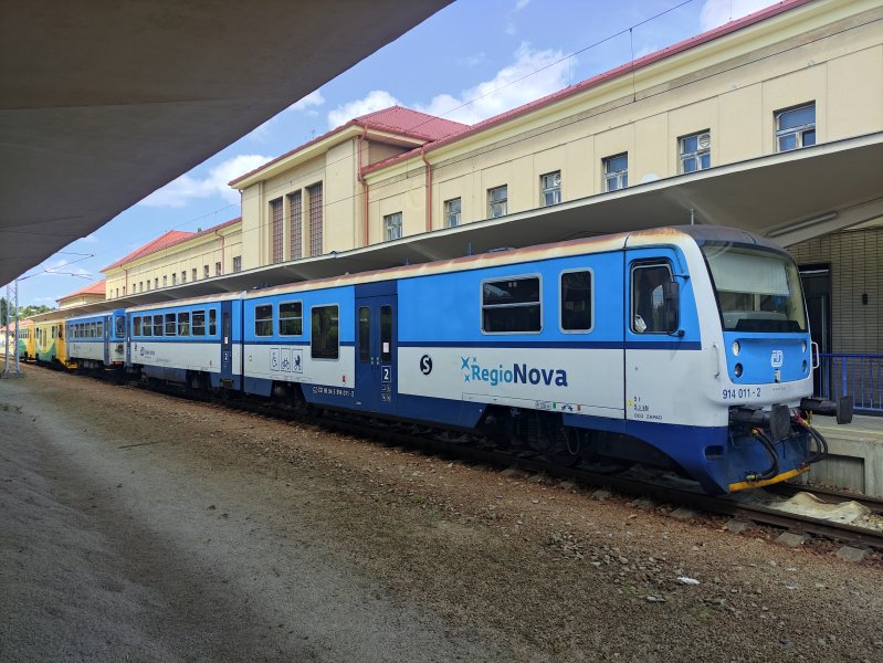 914 011-2
