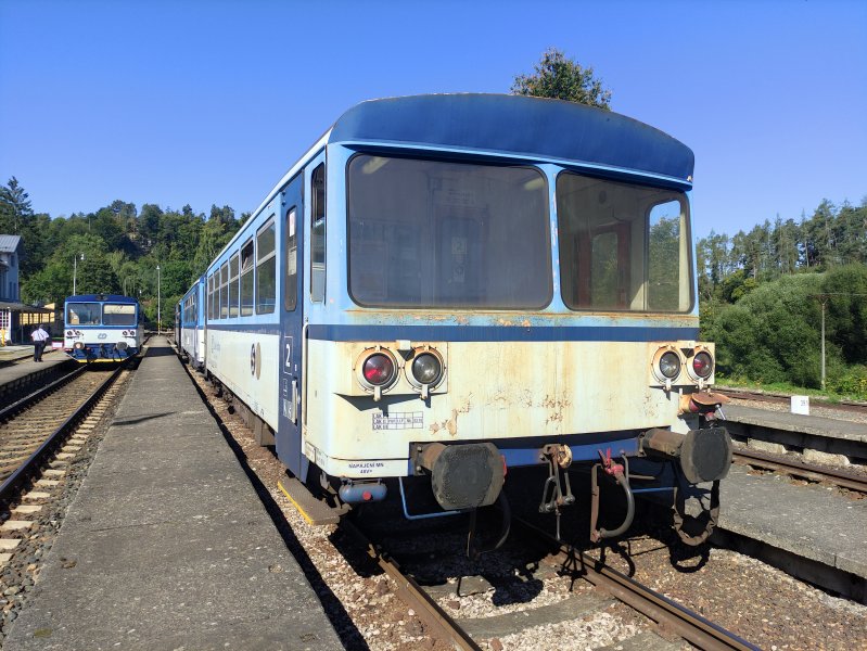 93-29 107-2