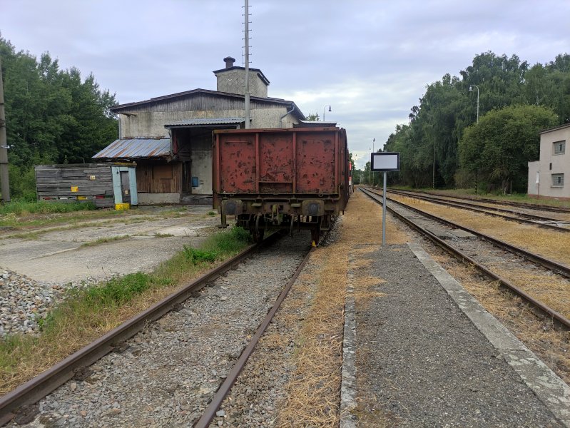 5550 646-7