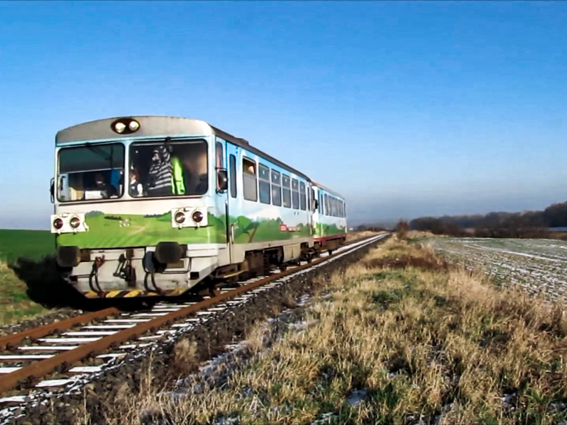 810 526-4