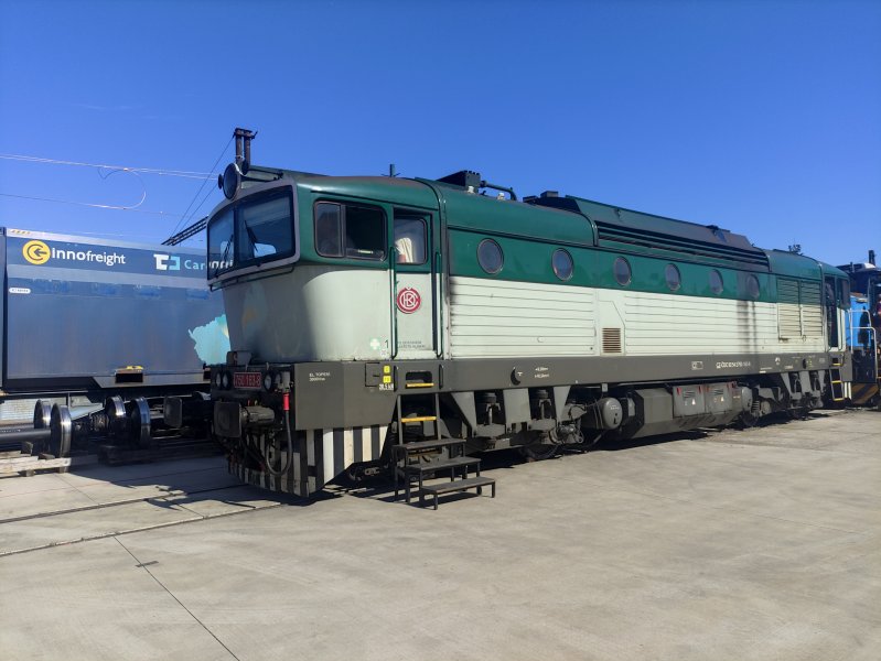 750 163-8