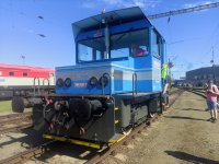 799 037-7