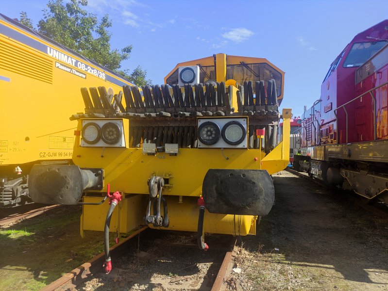 9425 018-7