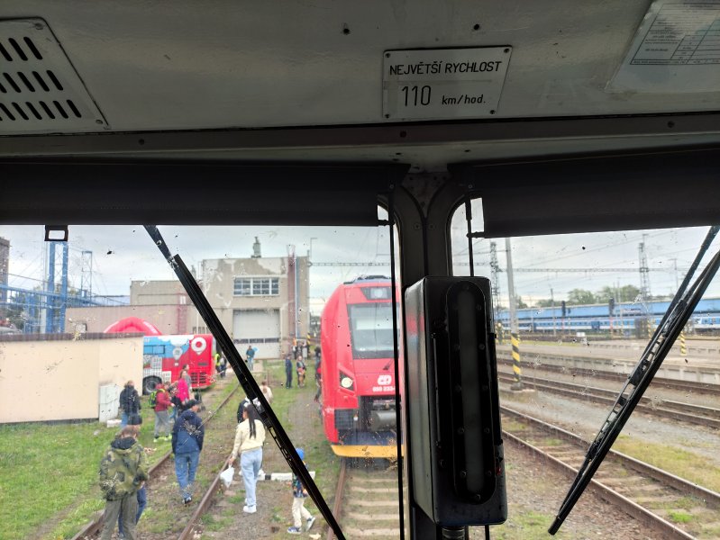 460 079-7