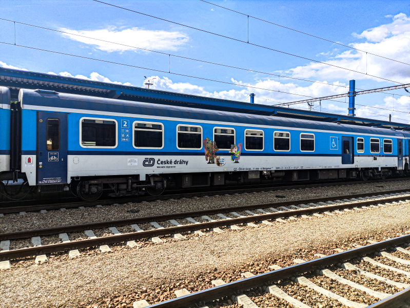 84-71 056-6