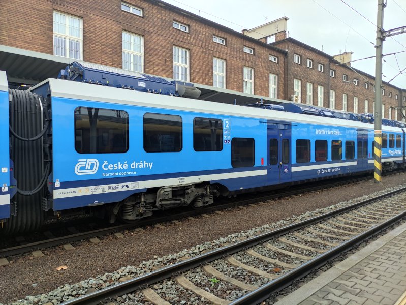 642 217-4