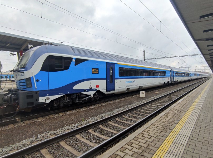 80-90 004-3