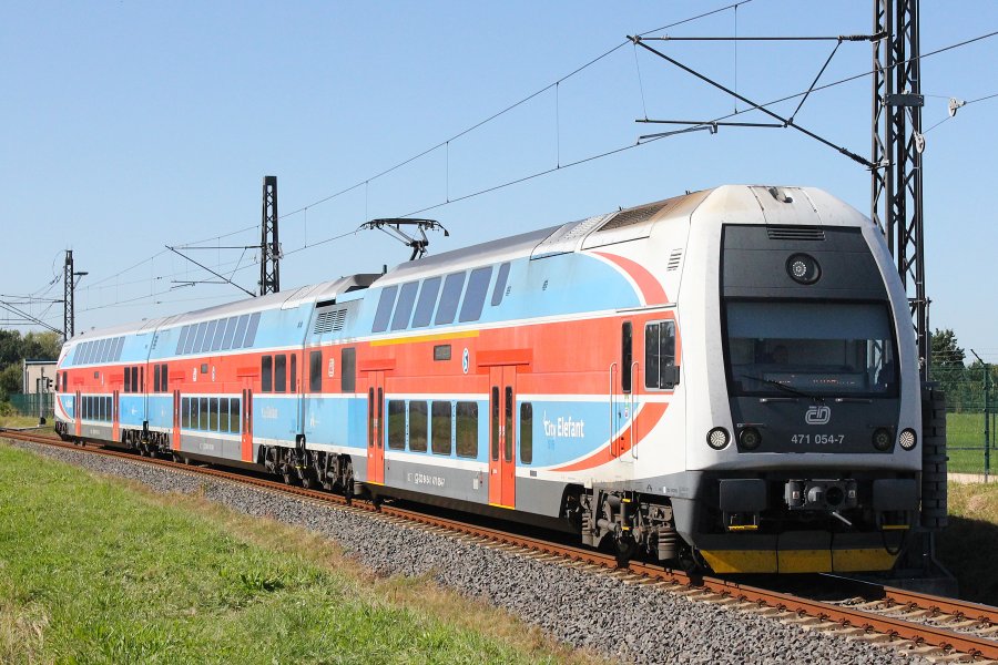 471 054-7