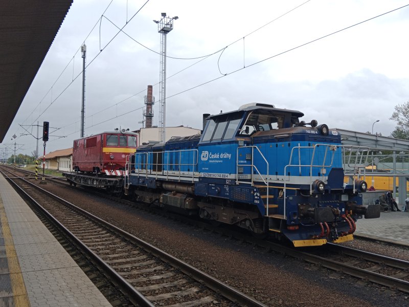 743 202-4