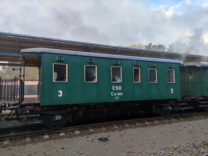 24-21 853-8