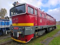 754 067-7