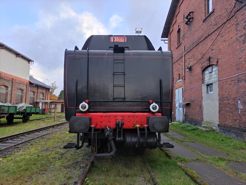 935.2532