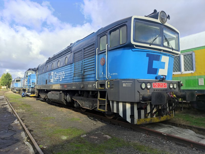 750 213-1