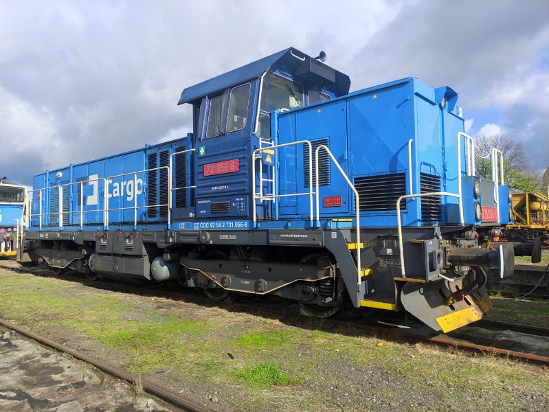 731 056-8