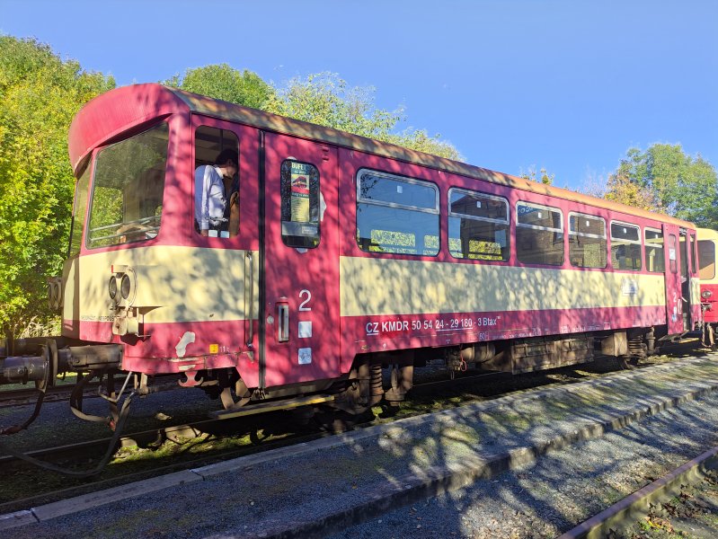 24-29 180-3