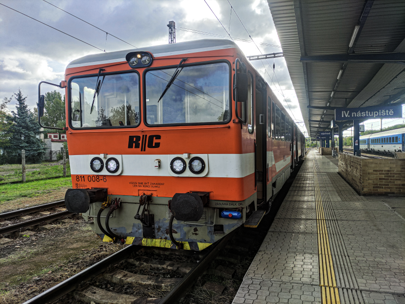 811 008-6
