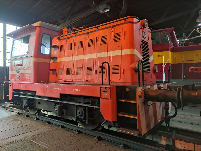 702 062-2