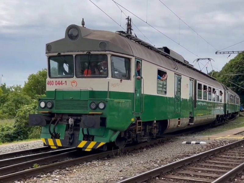 460 044-1