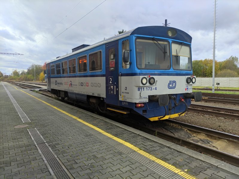 811 173-4