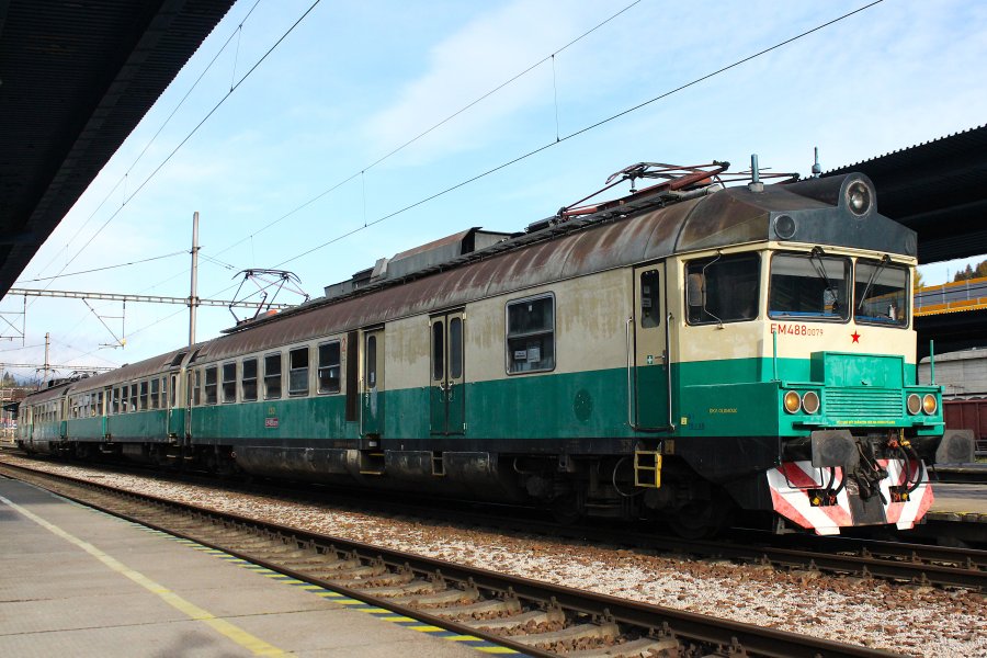 460 079-7