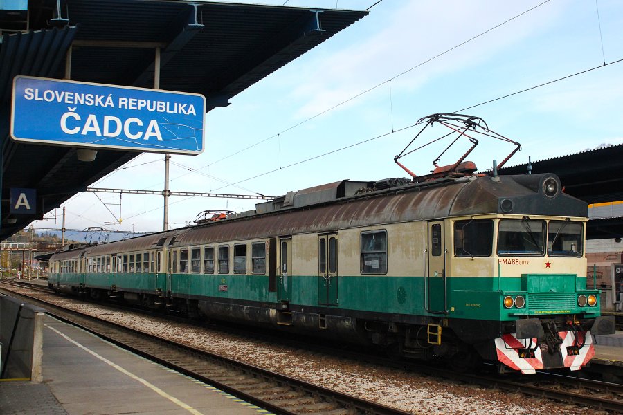 460 079-7