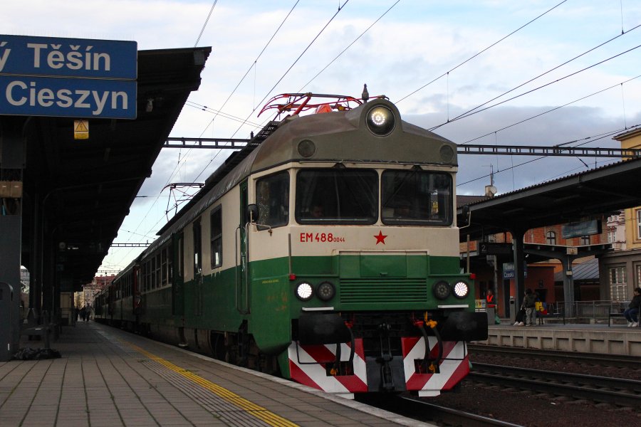 460 044-1