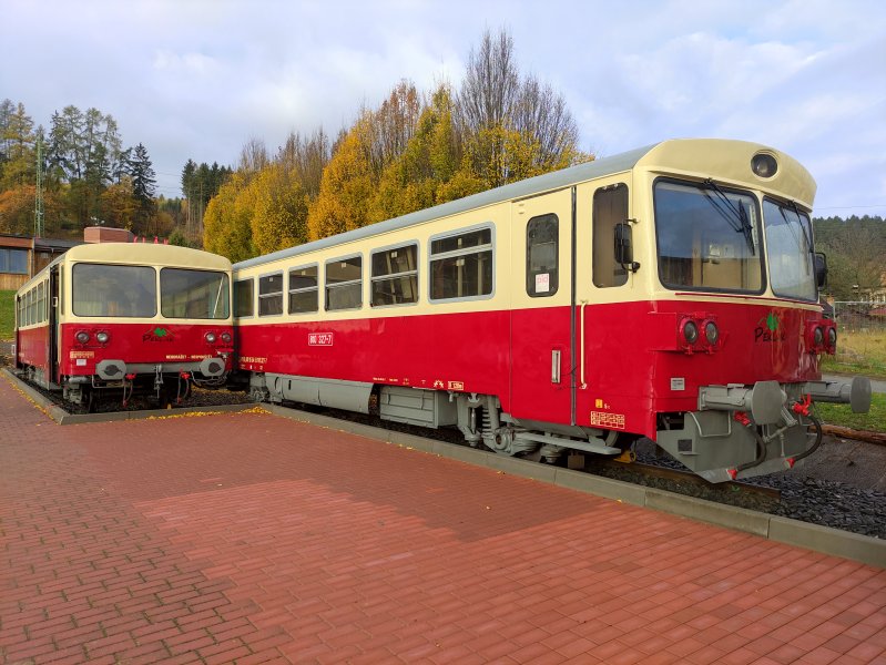 810 327-7