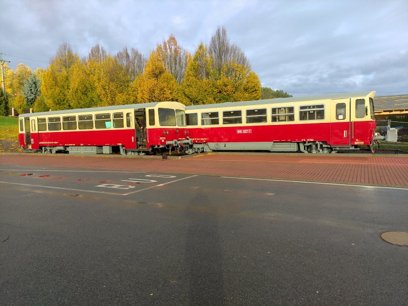 810 327-7
