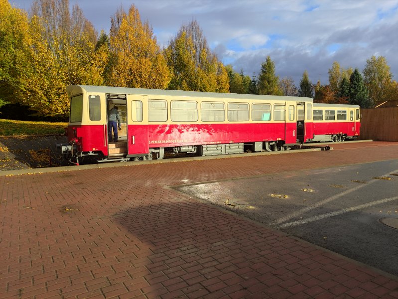 24-29 231-4