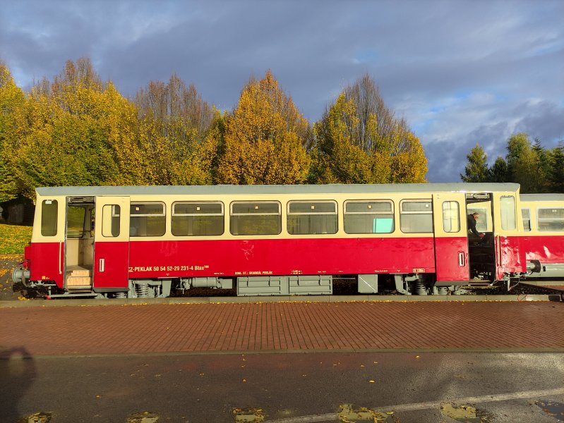24-29 231-4