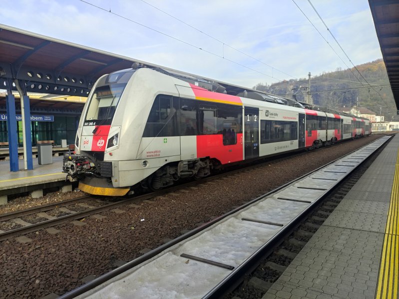 641 246-4