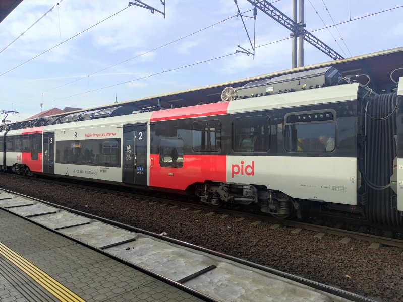 642 246-3