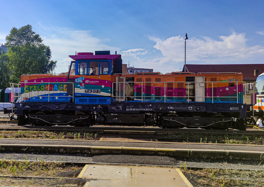 714 217-7