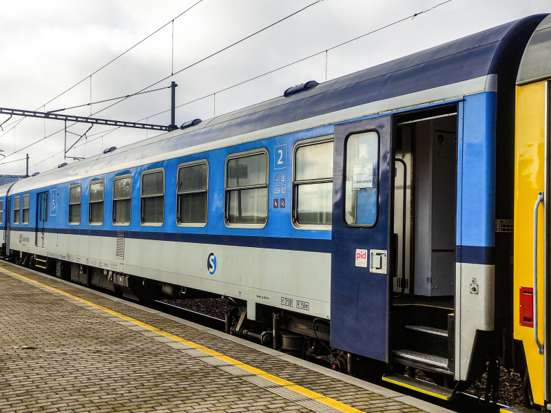 82-70 100-7