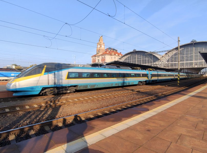 681 007-1
