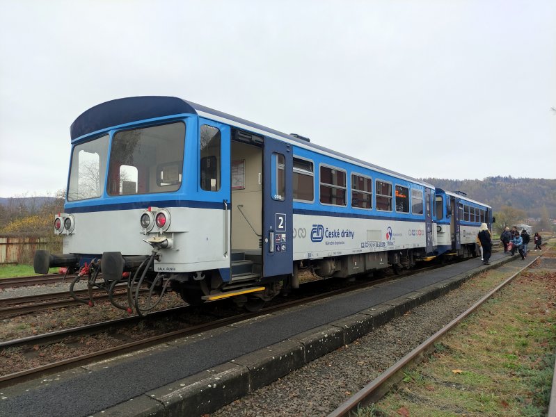 93-29 096-7