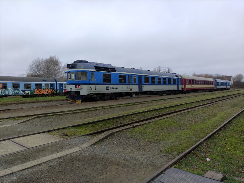 854 204-5