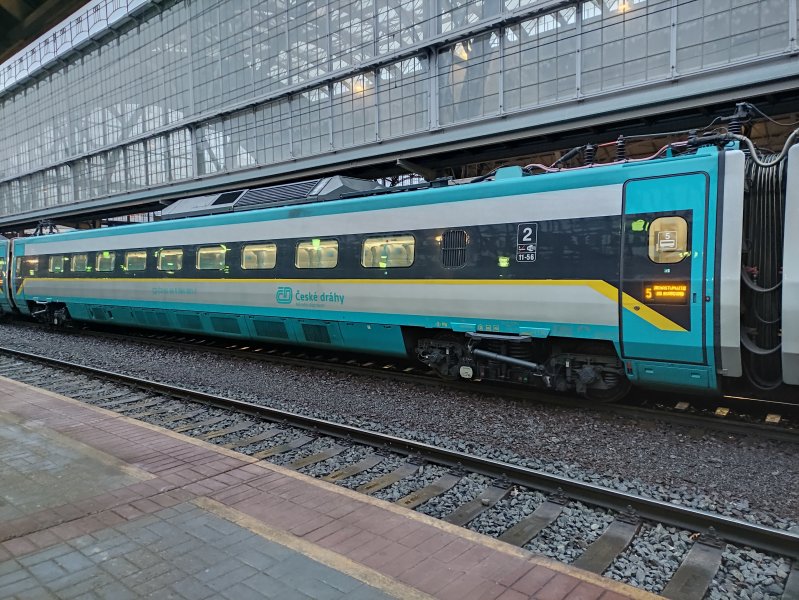 684 001-1
