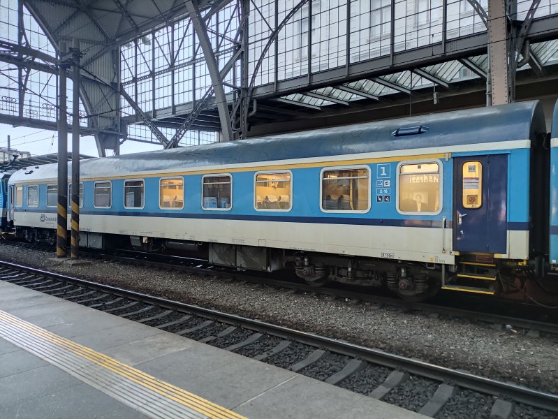 19-51 007-3