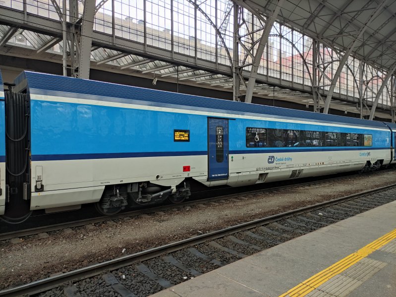 84-90 014-9