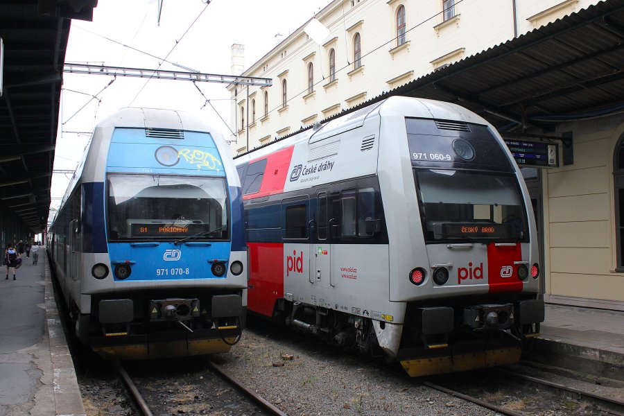 971 070-8
