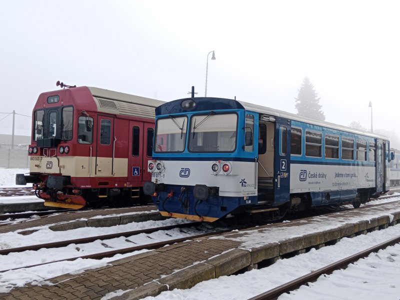 810 071-1