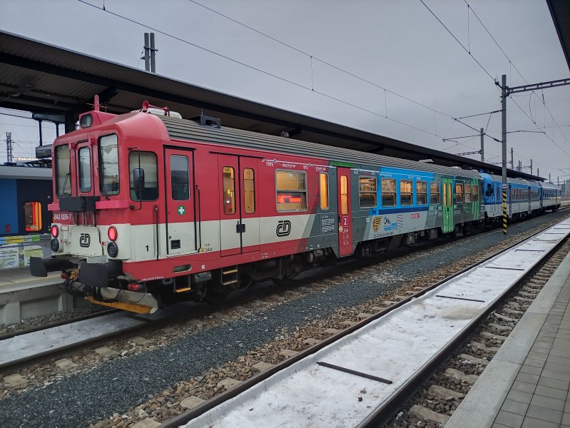 842 026-7
